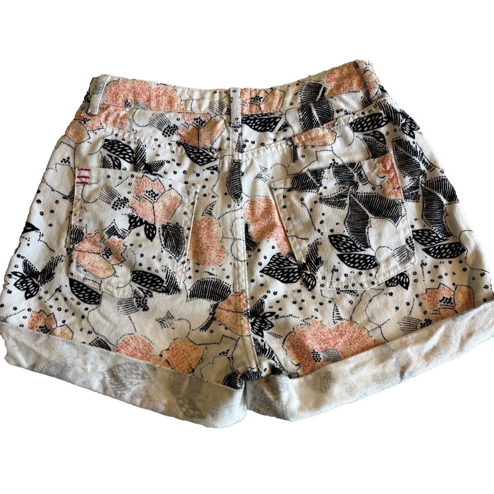 BDG Floral Mom Jean Shorts White Pink‎ High Waist Cuffed Hem Sz 26 Boho travel